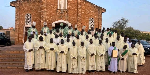 79e session plénière de la CEB à Natitingou:  Pauvreté, insécurité, tensions politiques ,  les évêques du Bénin haussent le ton et appellent au dialogue